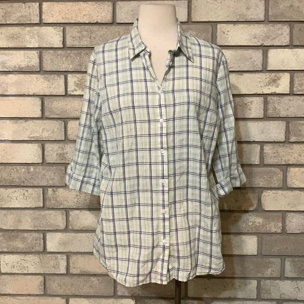 3for$20 button down shirt large